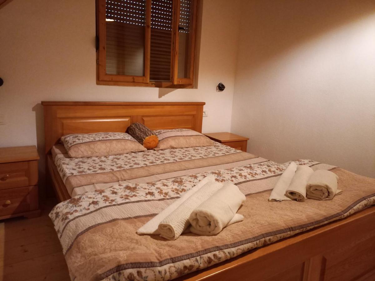 Vila Montana Dobrilovina Екстер'єр фото