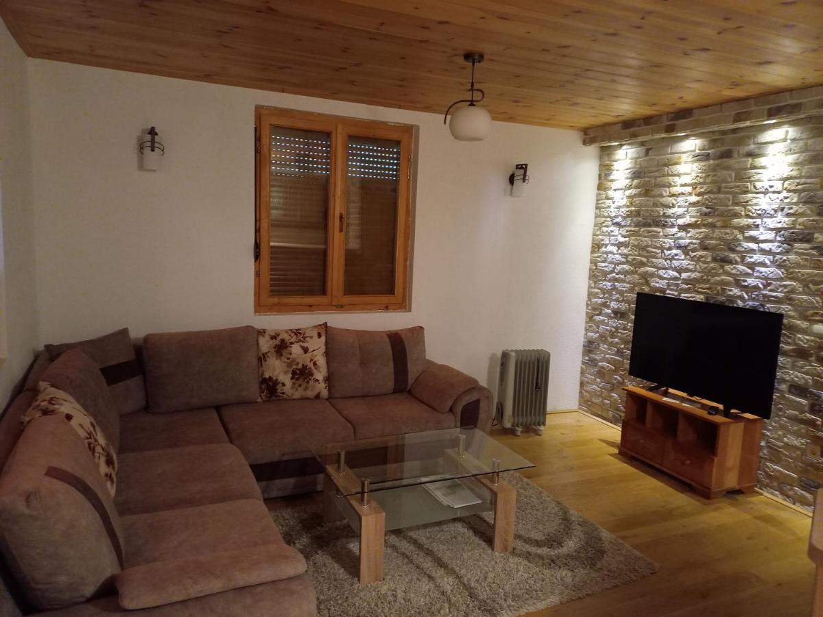 Vila Montana Dobrilovina Екстер'єр фото