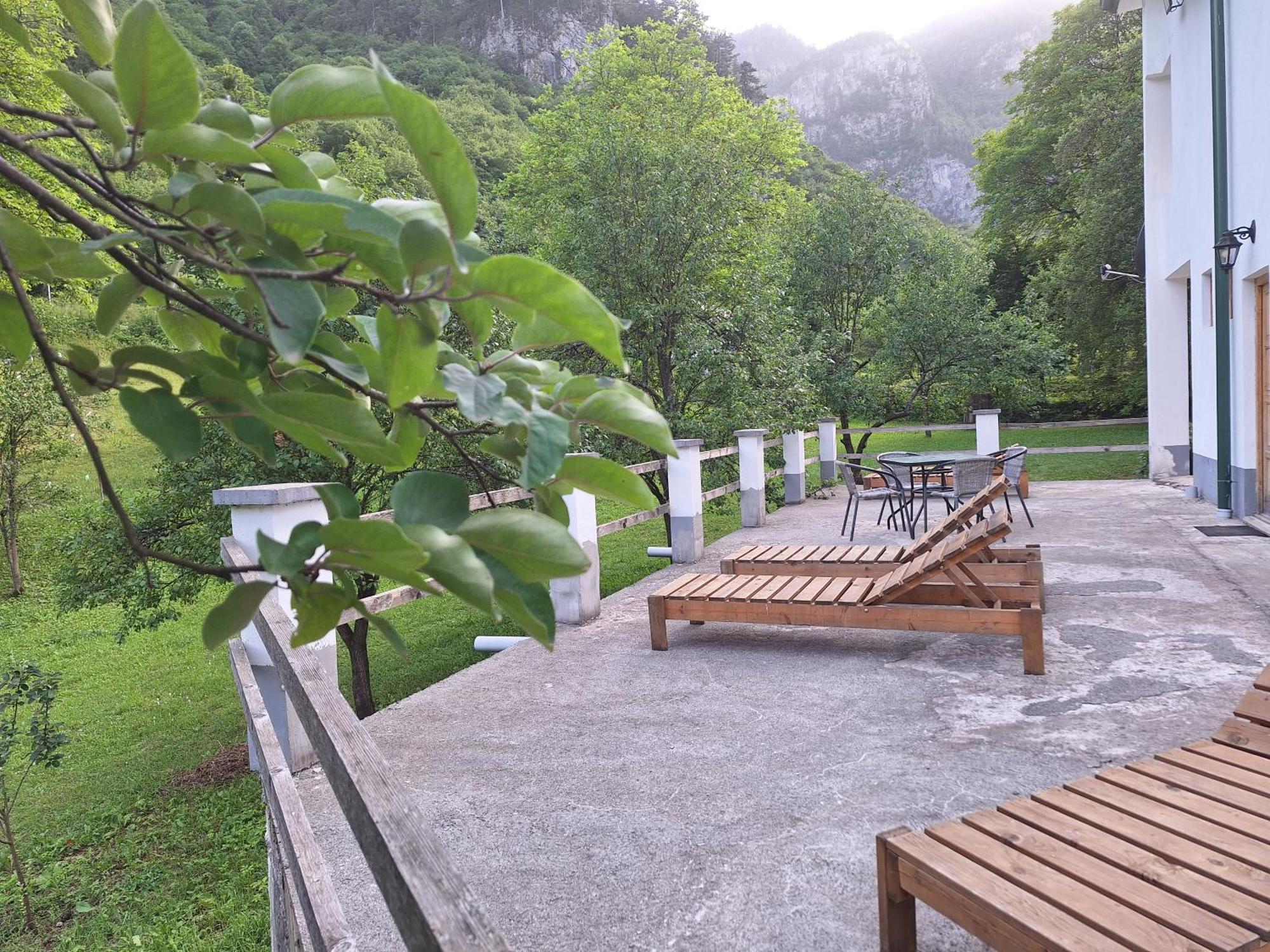 Vila Montana Dobrilovina Екстер'єр фото