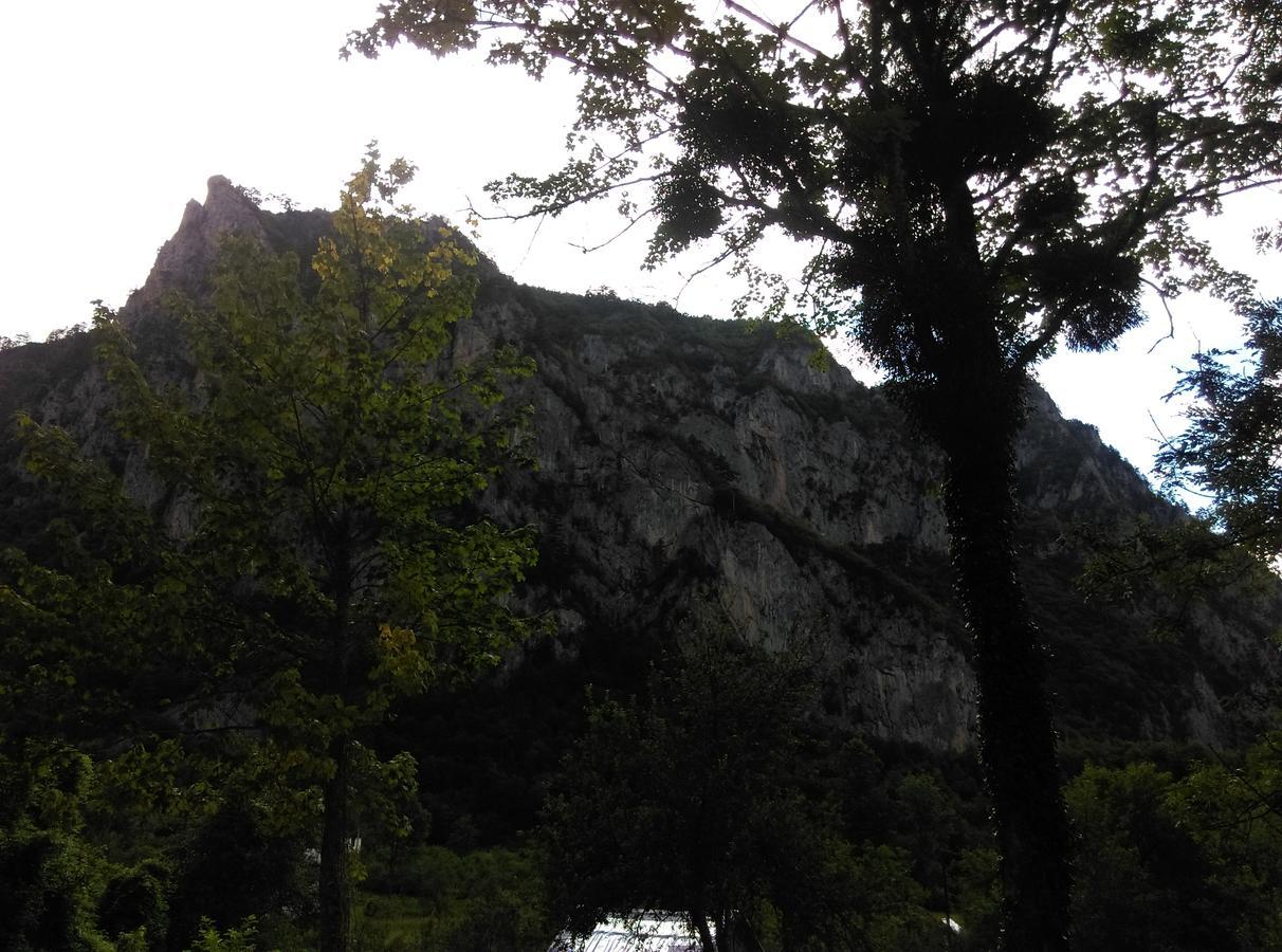 Vila Montana Dobrilovina Екстер'єр фото